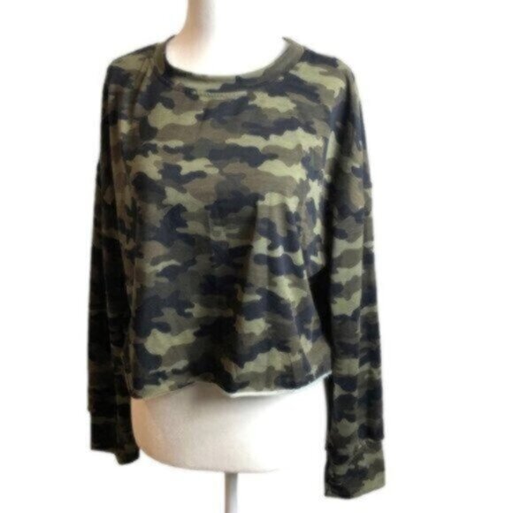 SHEIN Green Camo Long Sleeve Tee Shirt Medium - Picture 4 of 6